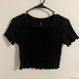 Black Fitted Ruffled Crop T-Shirt